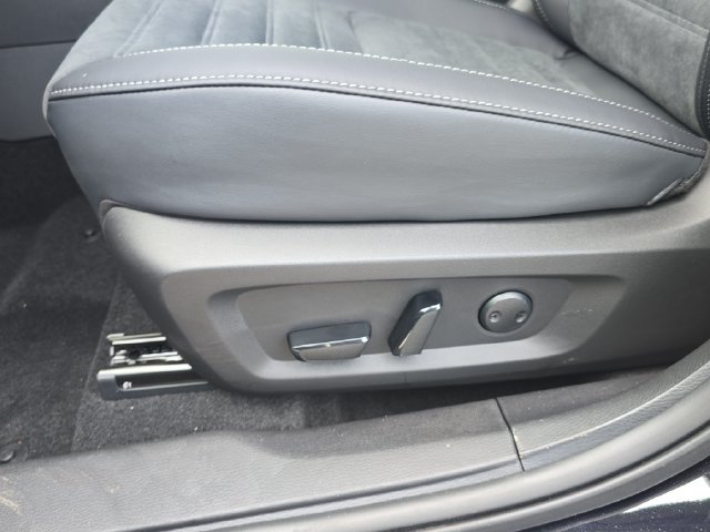 New 2026 Nissan Rogue SL AWD/4WD image 21