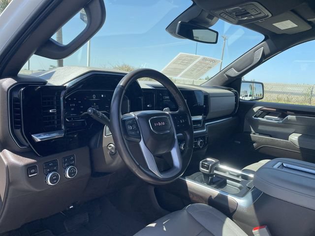 Used 2022 GMC Sierra 1500 SLT w/ SLT Premium Plus Package AWD/4WD image 10