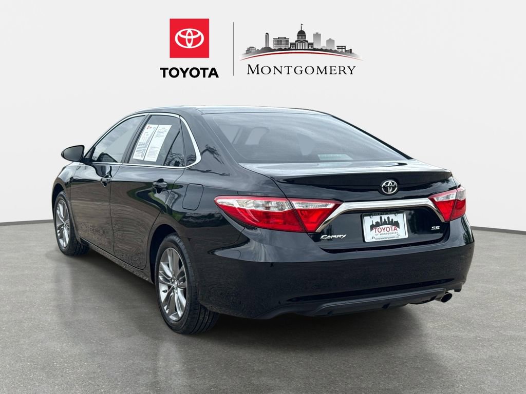 Used 2017 Toyota Camry SE FWD image 5