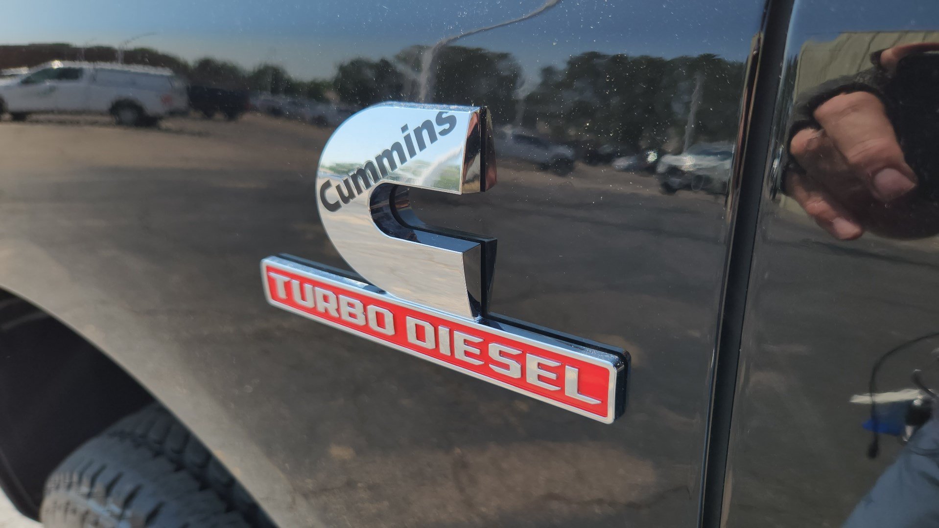 Used 2025 RAM 2500 Laramie AWD/4WD image 15