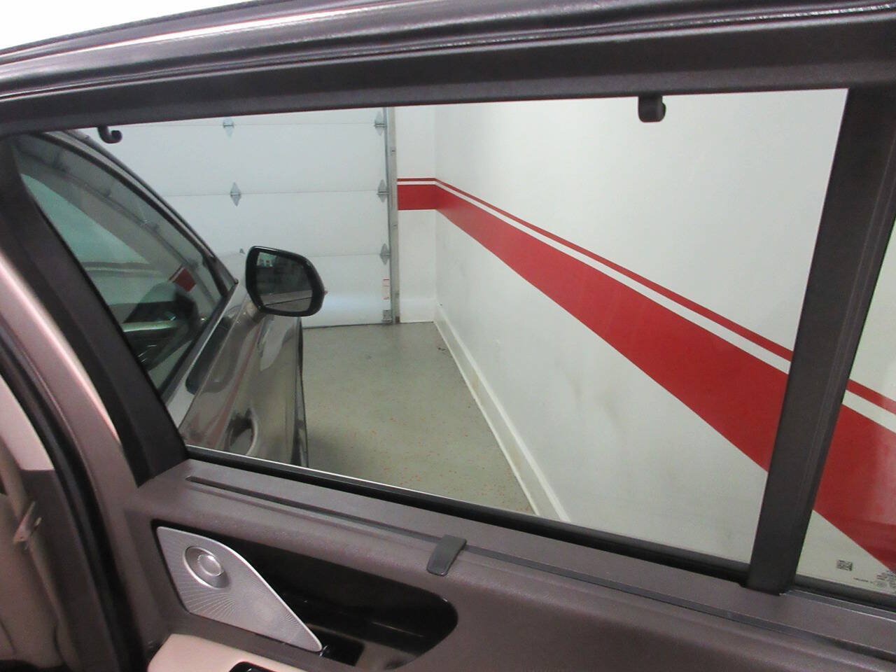 Used 2020 Lincoln Aviator Reserve w/ Equipment Group 202A AWD/4WD image 39