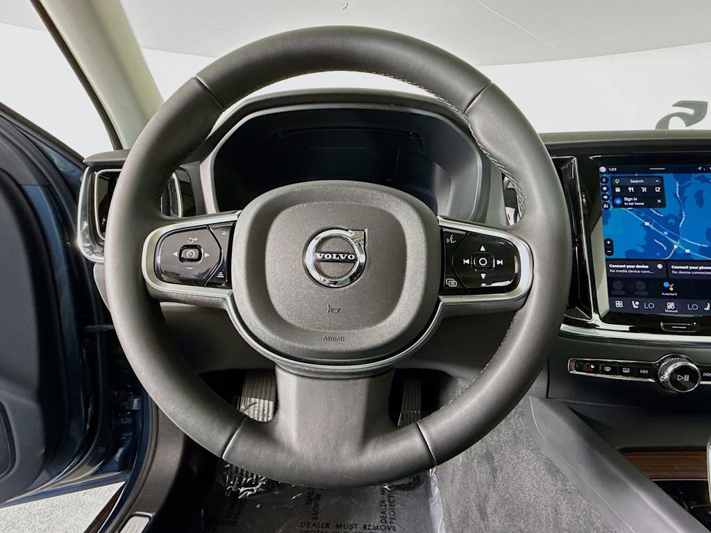 Used 2025 Volvo S60 B5 Plus AWD/4WD image 11