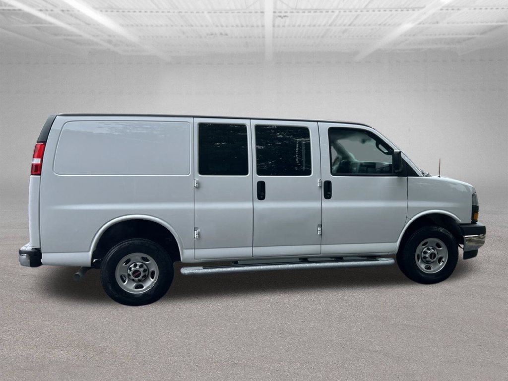 Used 2024 GMC Savana 2500 w/ Driver Convenience Package RWD image 9