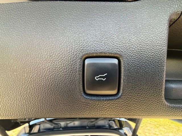 Used 2021 Ford Escape SEL w/ Technology Package image 13