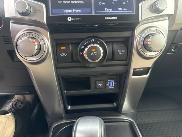 Used 2022 Toyota 4Runner SR5 RWD image 31