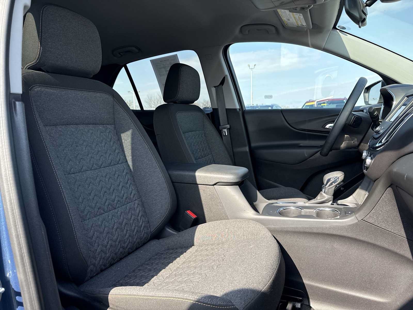 Certified 2024 Chevrolet Equinox LT FWD image 24