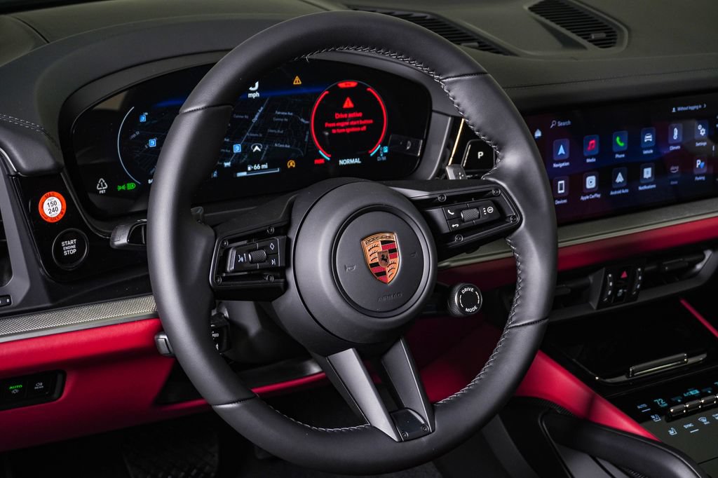 New 2026 Porsche Cayenne AWD/4WD image 18