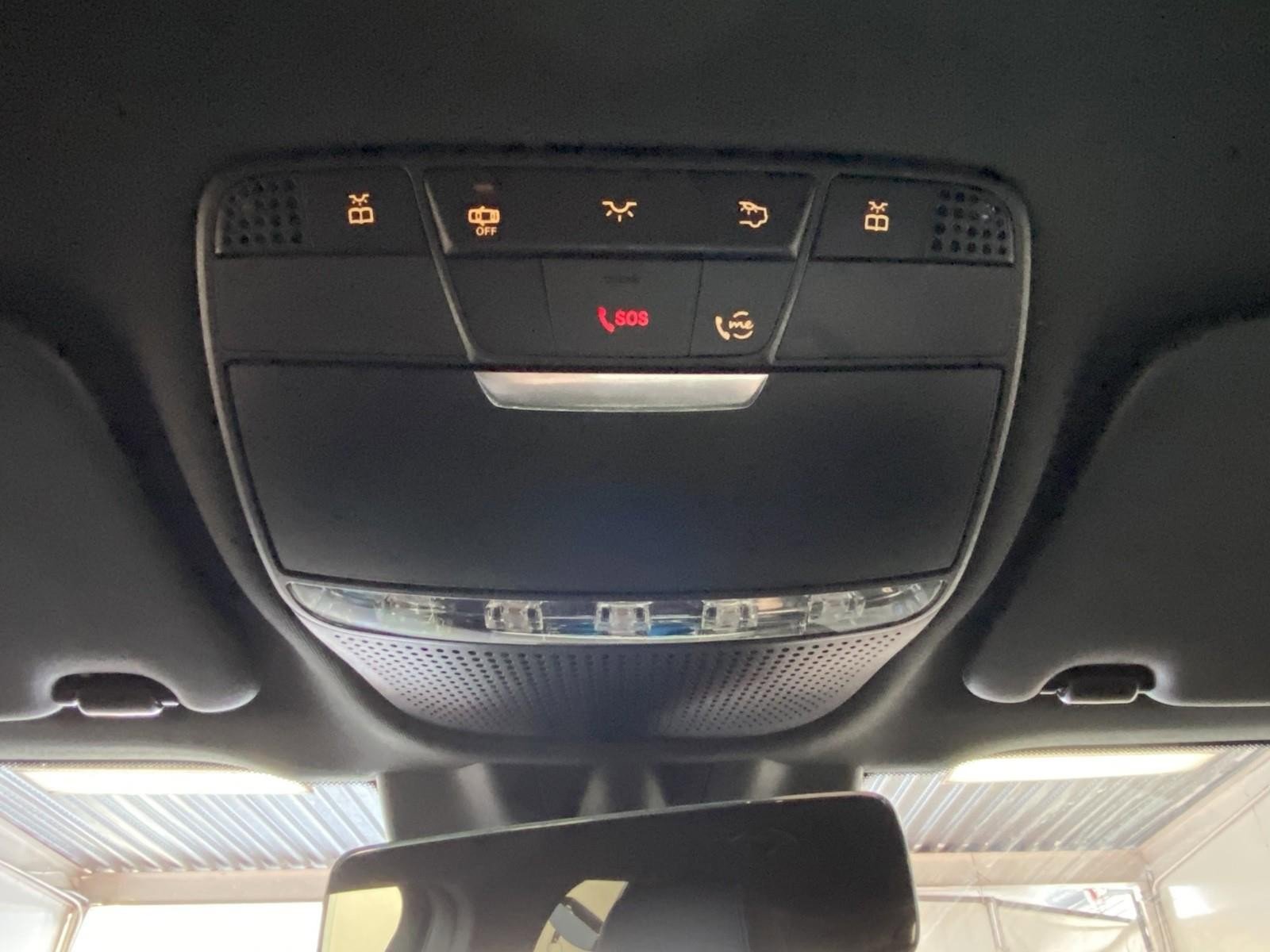 Used 2022 Mercedes-Benz GLC 300 4MATIC image 29