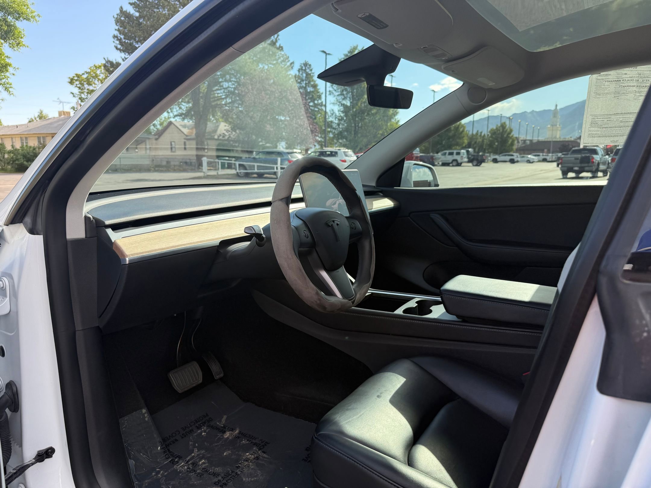 Used 2022 Tesla Model Y Long Range AWD/4WD image 11