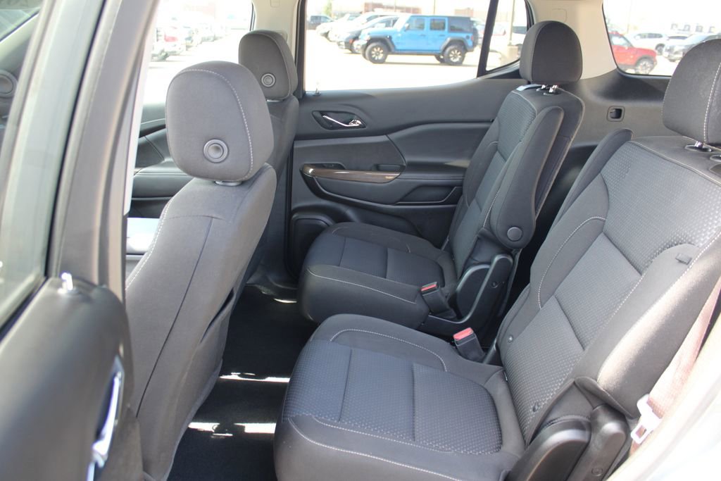 Used 2023 GMC Acadia SLE w/ Driver Convenience Package AWD/4WD image 7