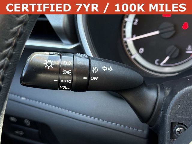 Used 2023 Toyota Highlander XLE FWD image 27