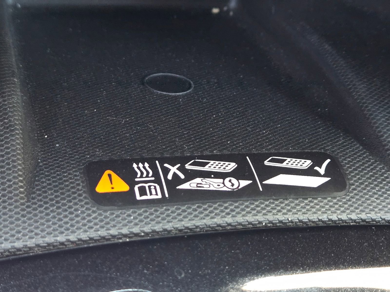 Used 2024 Chevrolet Equinox Premier FWD image 19