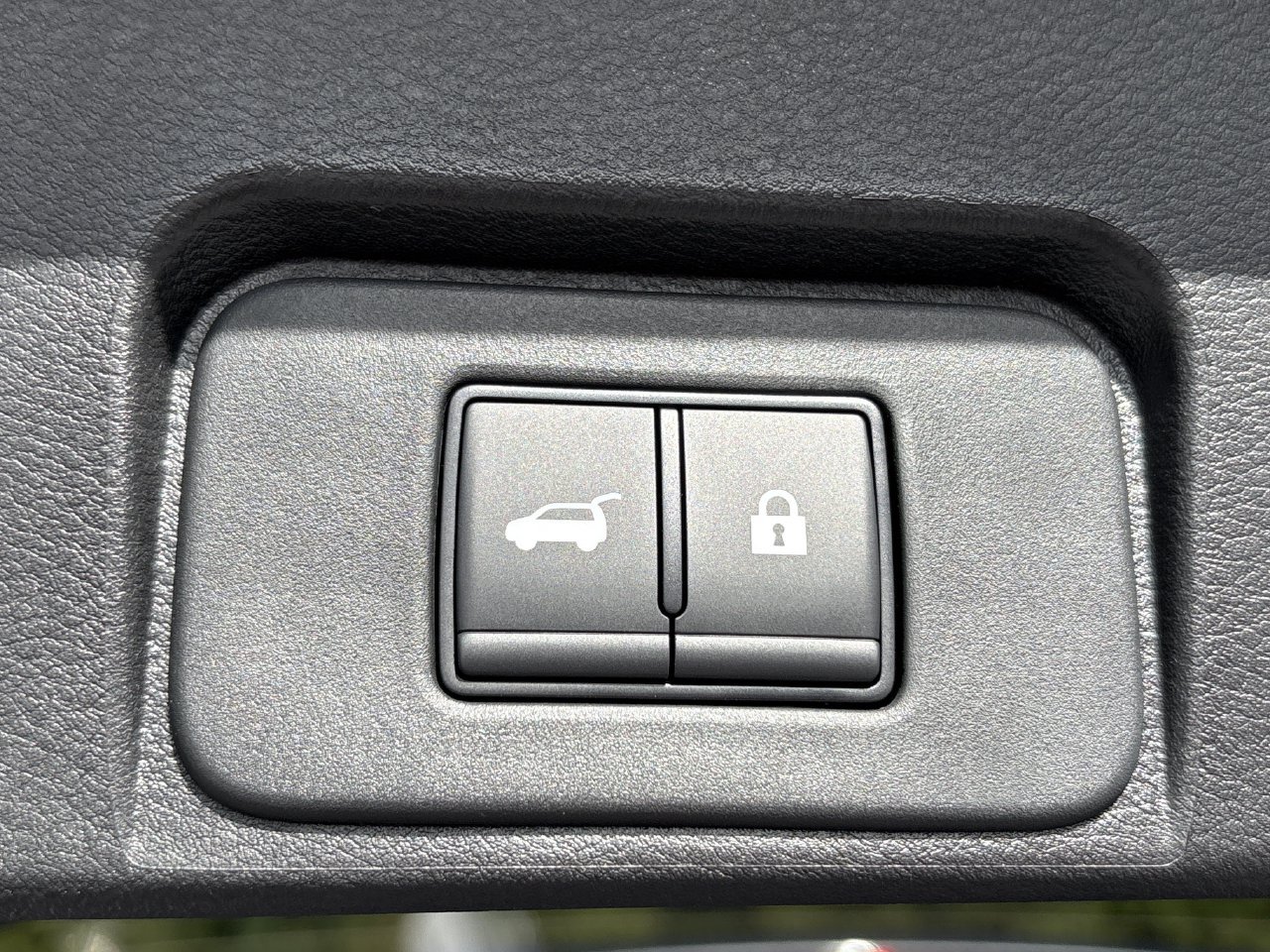 New 2027 Nissan Rogue Dark Armor FWD image 23