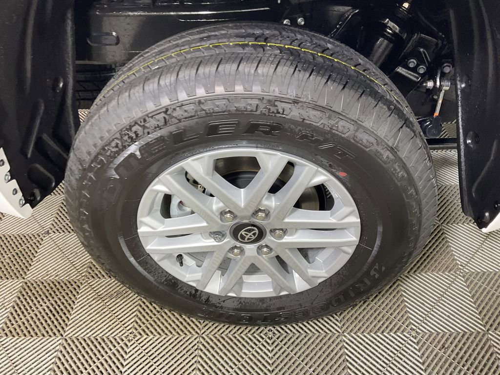 New 2026 Toyota Tundra SR5 image 9