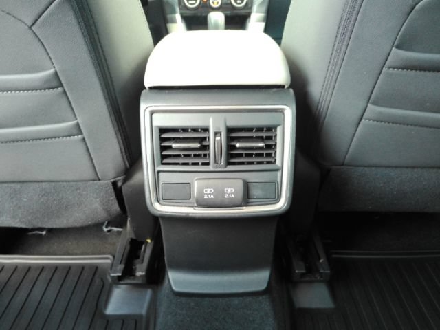 Used 2020 Subaru Forester Premium AWD/4WD image 24