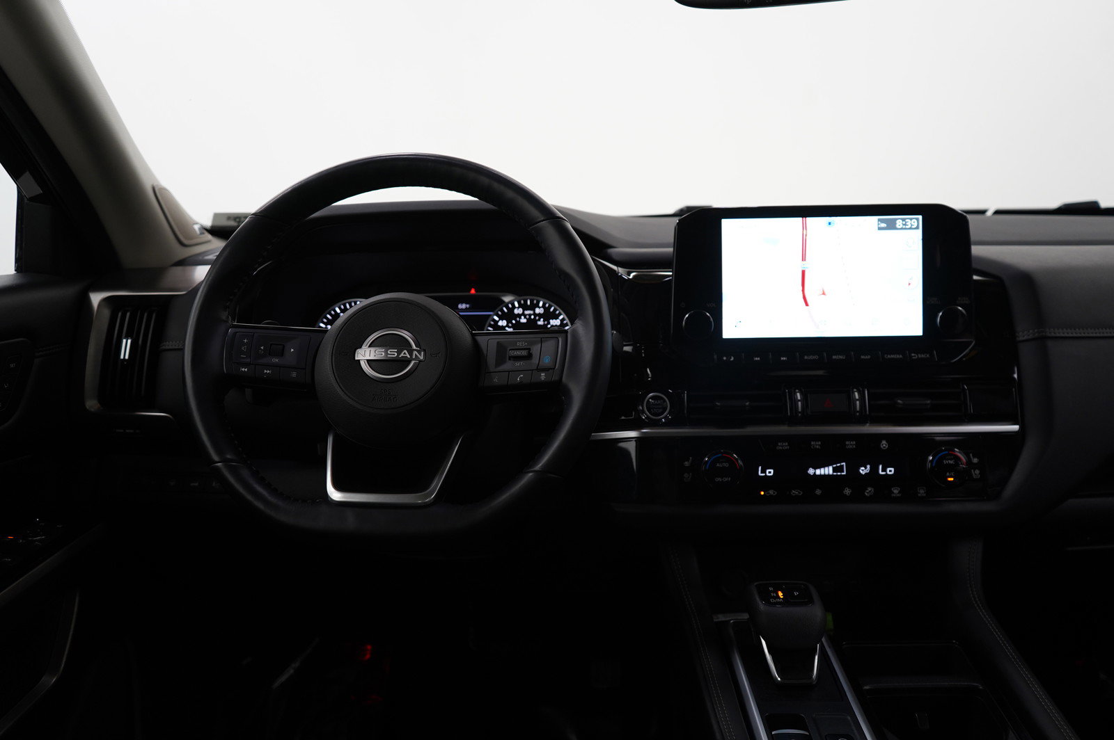 Used 2022 Nissan Pathfinder Platinum w/ Cargo Package image 12