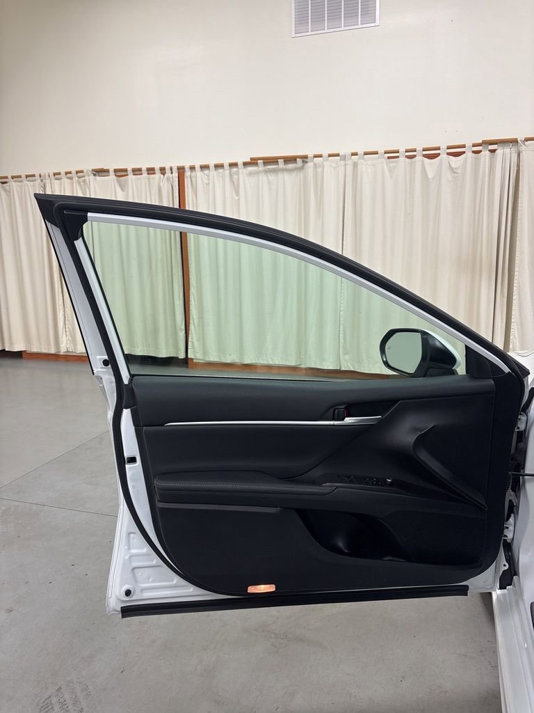Used 2023 Toyota Camry XSE w/ Protection Package (Q2) (TMS) image 16