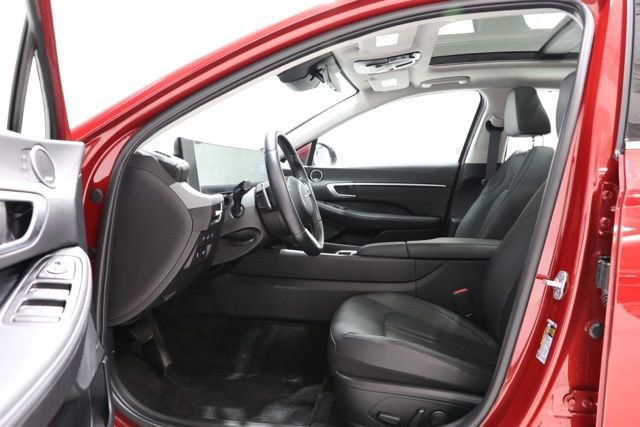 Certified 2025 Hyundai Sonata Limited image 16