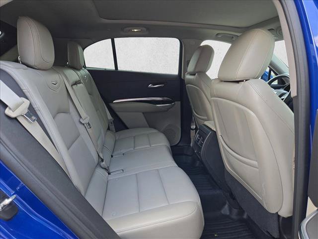 Used 2021 Cadillac XT4 Luxury FWD image 16