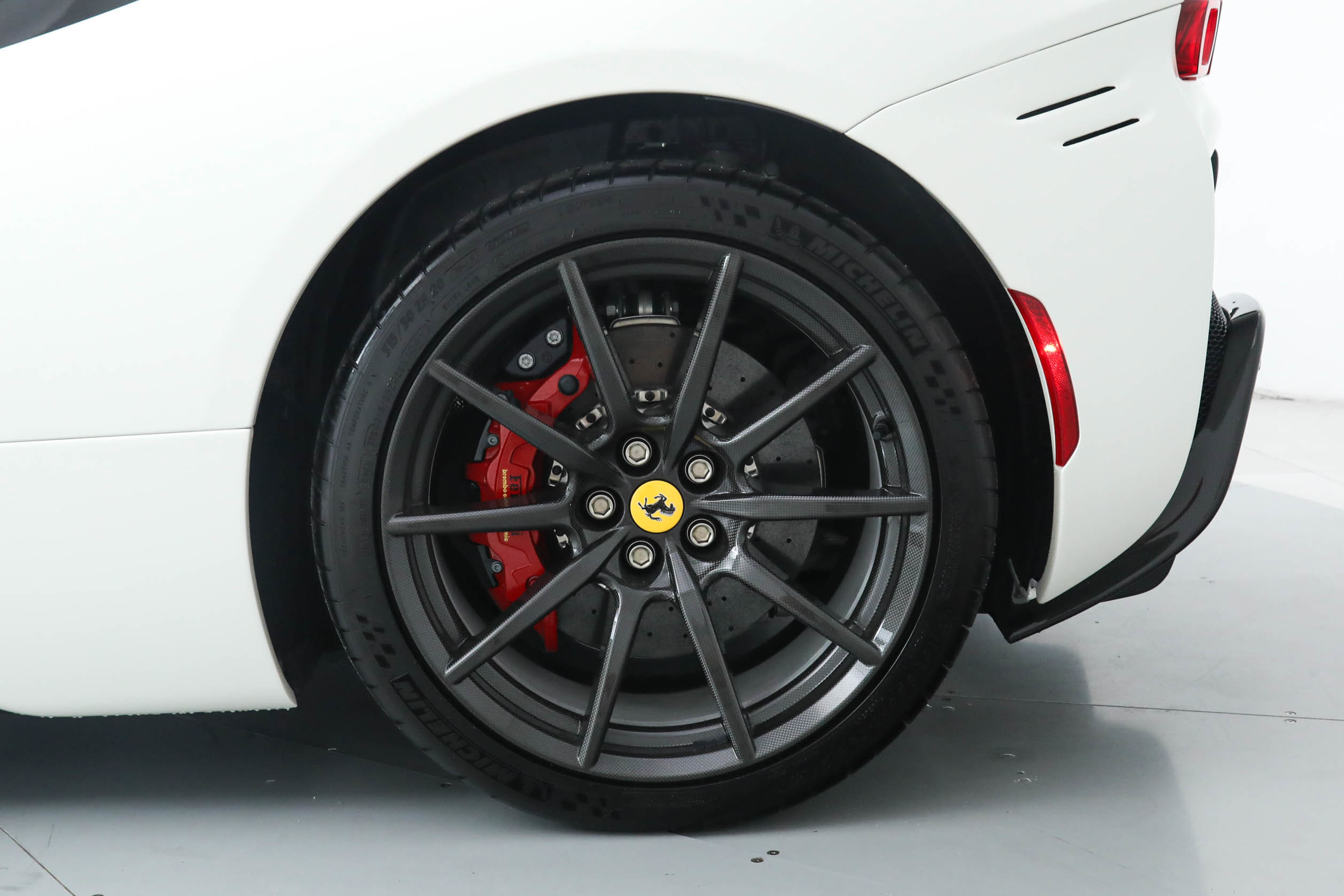 Certified 2025 Ferrari SF90 Spider AWD/4WD image 44
