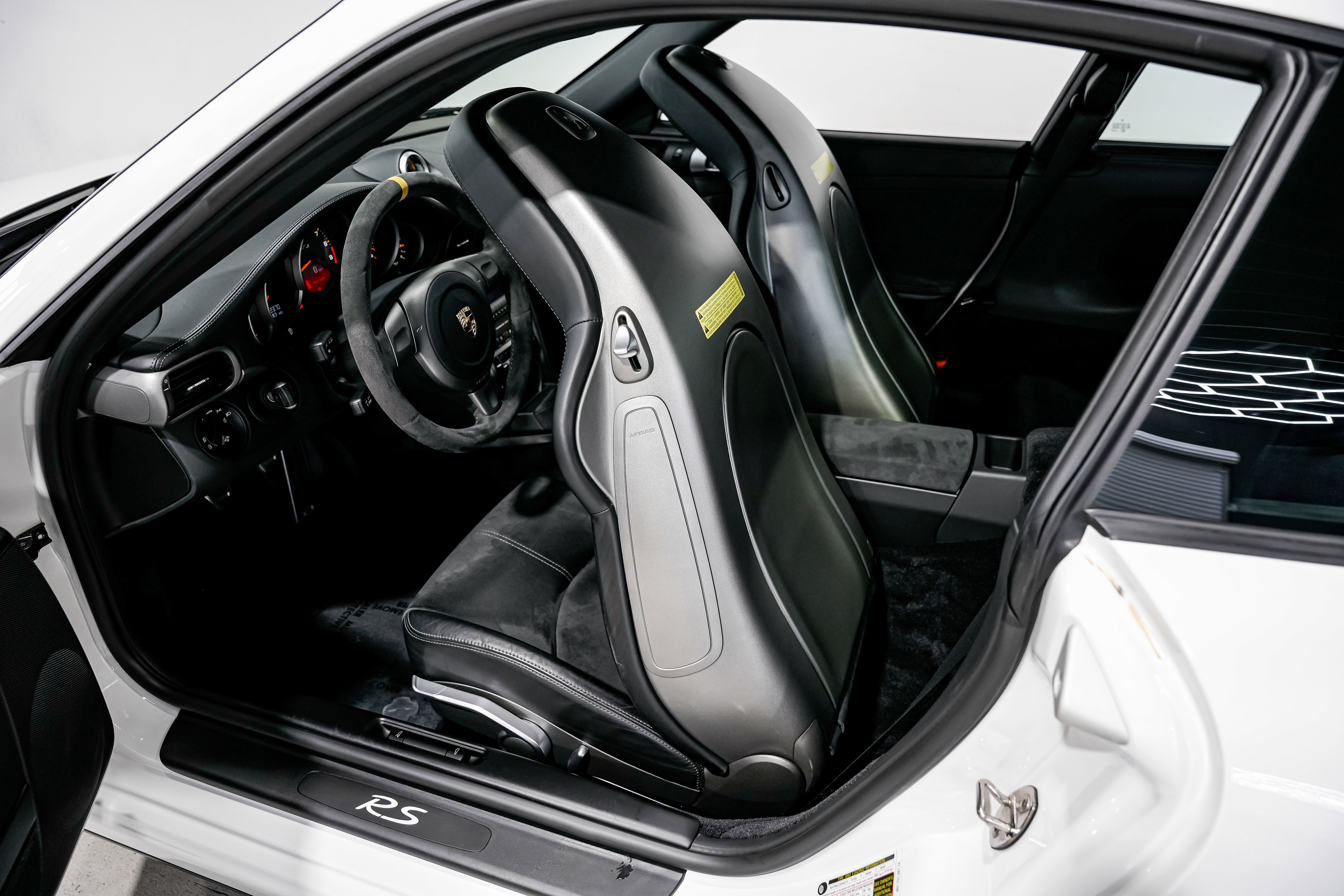 Used 2008 Porsche 911 GT3 RS image 21