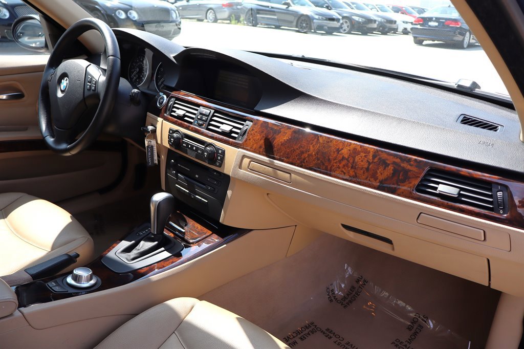 Used 2006 BMW 330xi Sedan AWD/4WD image 18