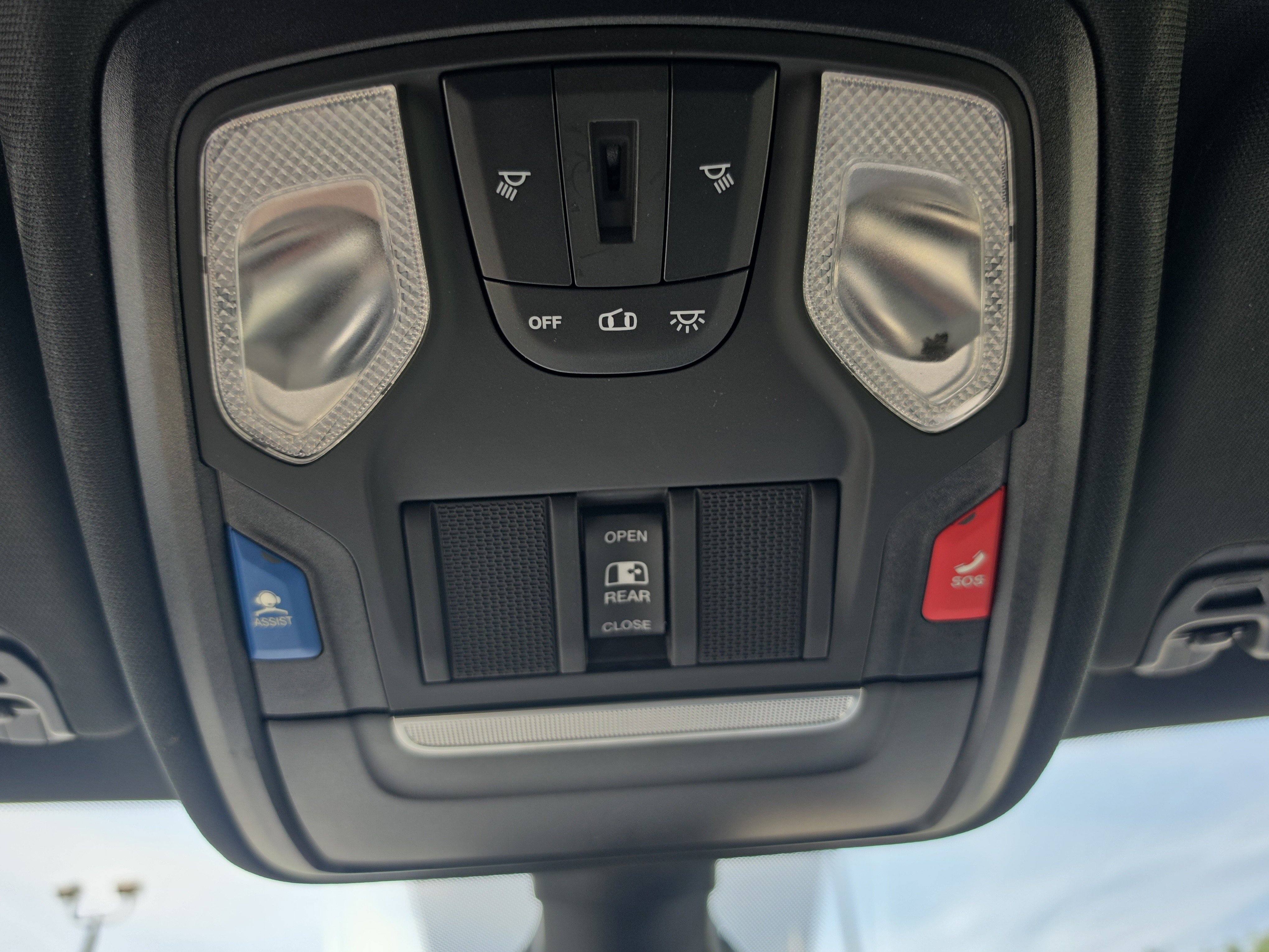 Used 2022 RAM 1500 Big Horn AWD/4WD image 32