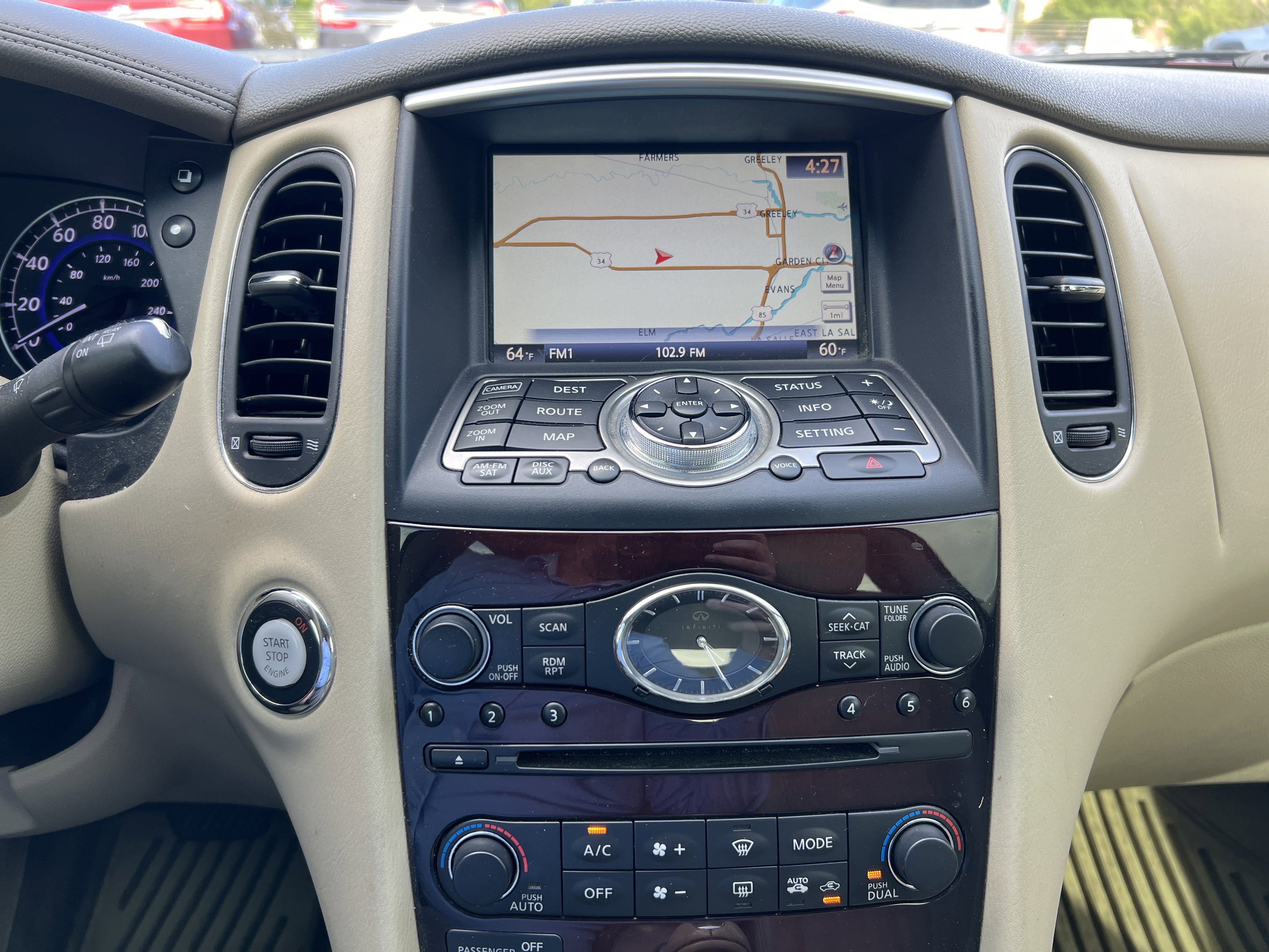 Used 2011 INFINITI EX35 Journey w/ Premium Pkg AWD/4WD image 28
