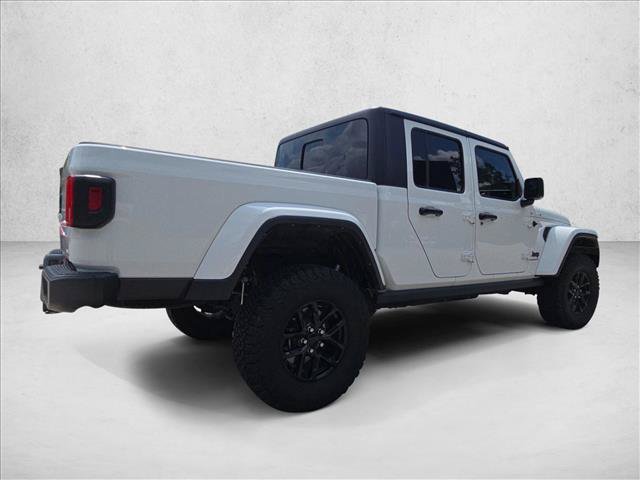 Used 2022 Jeep Gladiator Sport AWD/4WD image 5