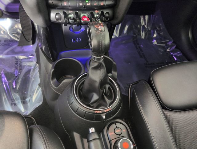 Used 2015 MINI Cooper S image 16