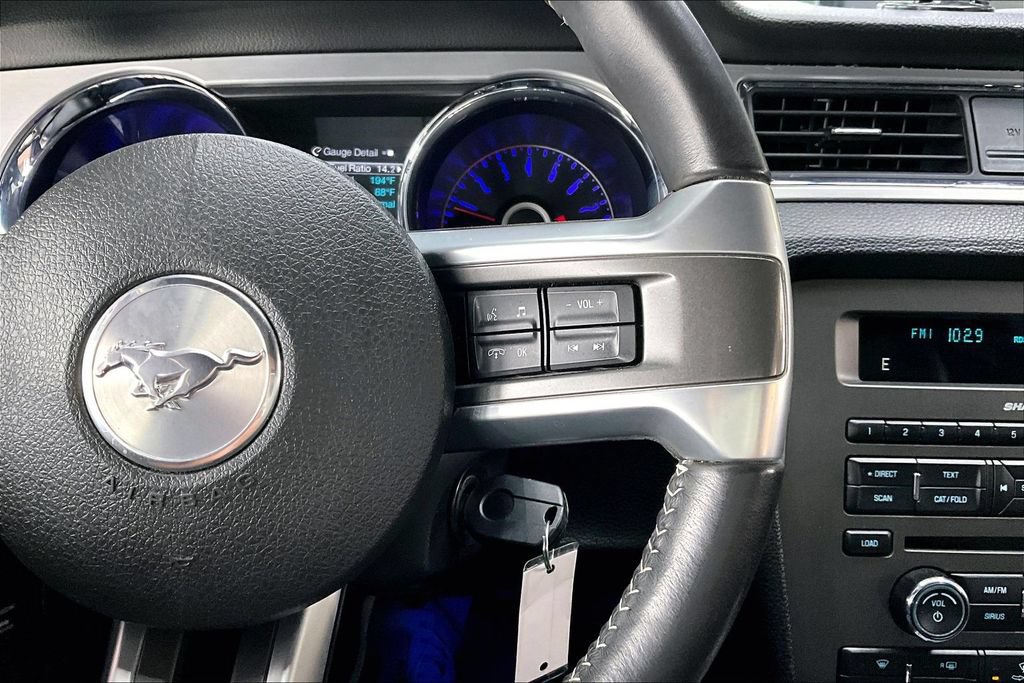 Used 2014 Ford Mustang GT Premium w/ Comfort Package RWD image 11