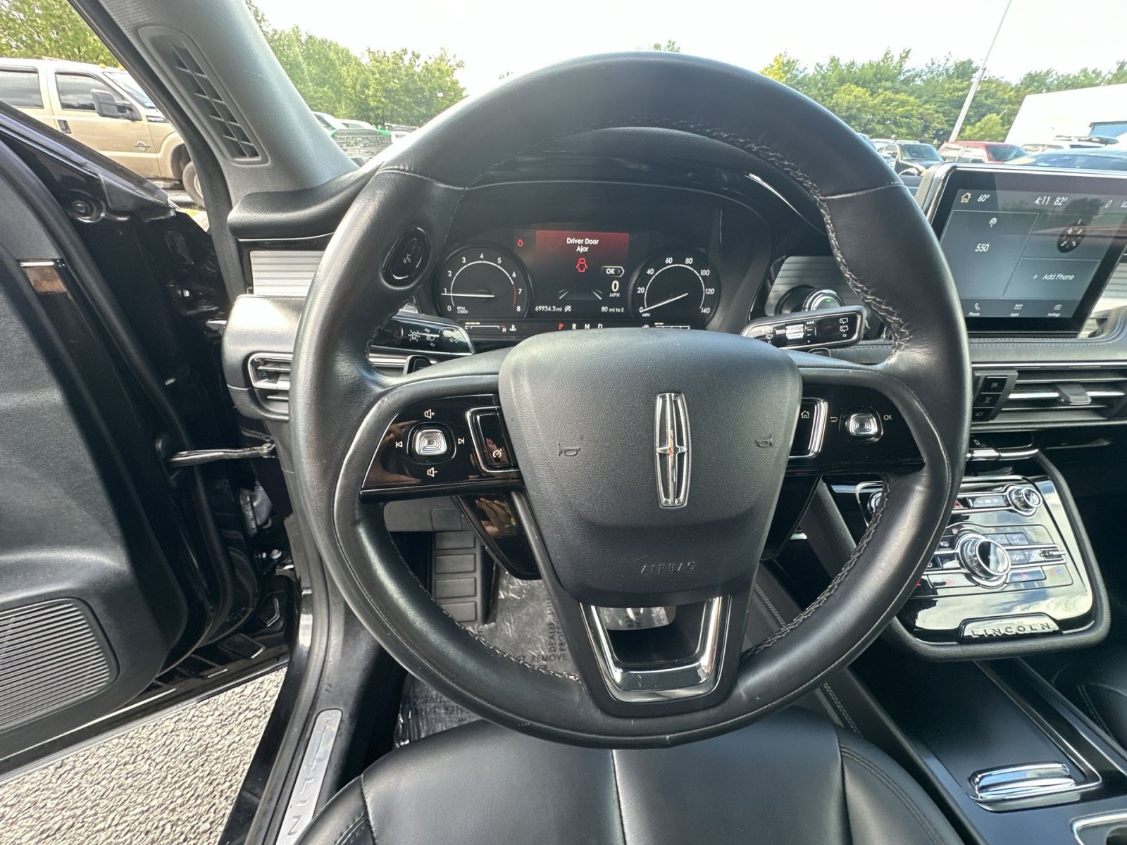 Used 2021 Lincoln Corsair AWD image 24