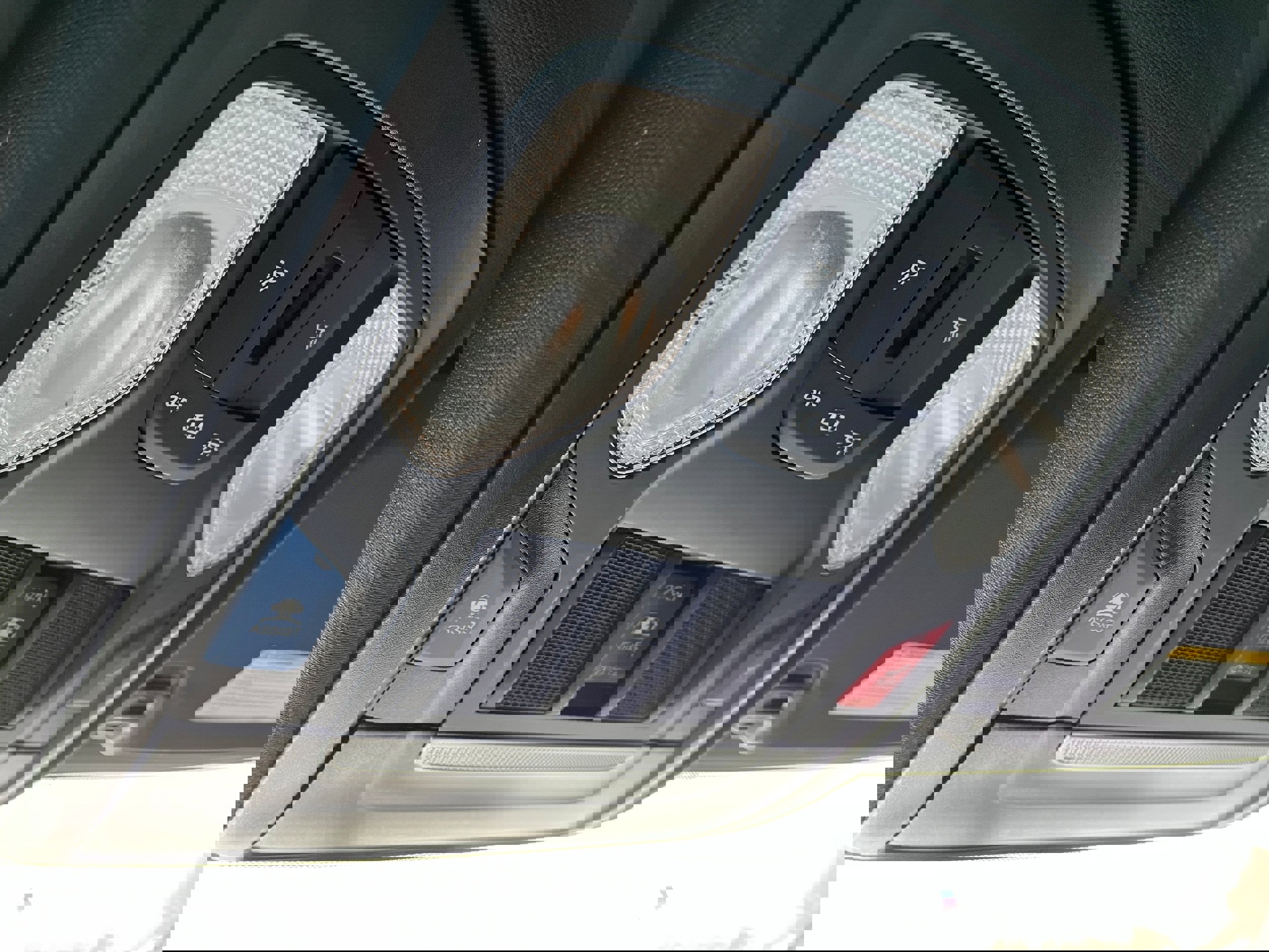 Used 2024 RAM 2500 Tradesman w/ Chrome Appearance Group image 21