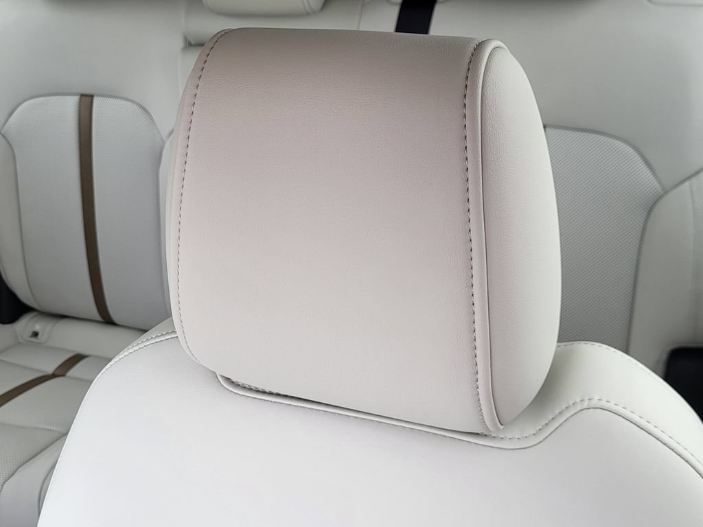 New 2026 MAZDA CX-90 Plug-In Hybrid w/ Premium Plus AWD/4WD image 6