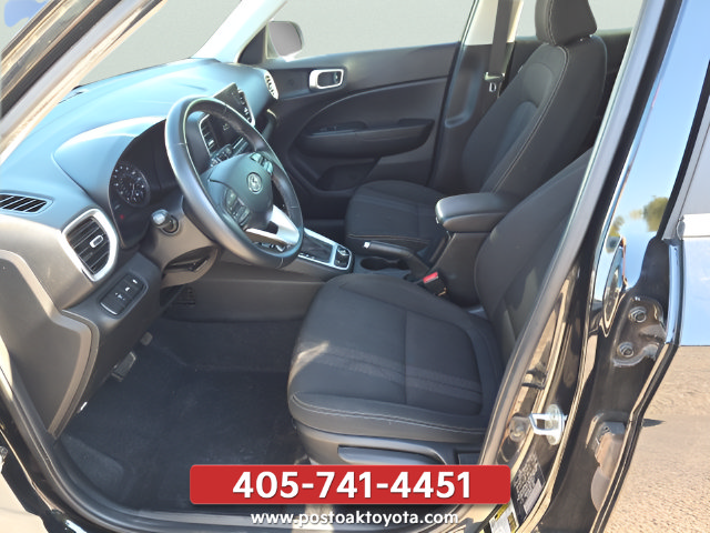 Used 2021 Hyundai Venue SEL w/ Premium Package FWD image 13