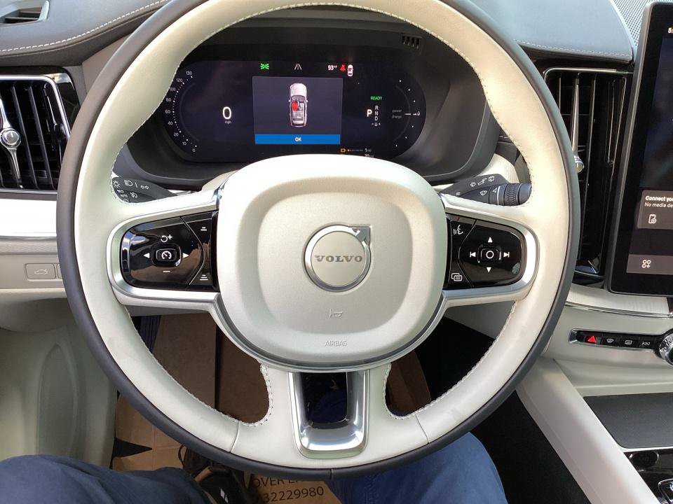 New 2027 Volvo XC60 T8 Ultra AWD/4WD image 10