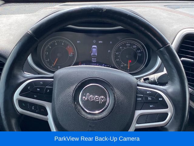 Used 2018 Jeep Cherokee Trailhawk w/ Cold Weather Group AWD/4WD image 8