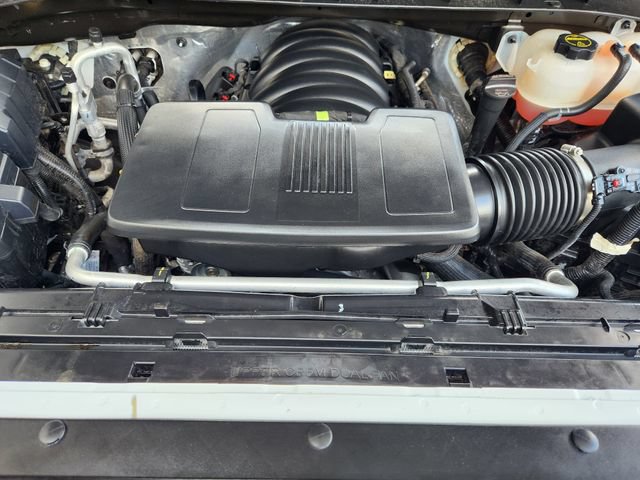 Used 2025 Chevrolet Silverado 1500 Custom Trail Boss w/ LPO, Dark Essentials Package AWD/4WD image 31