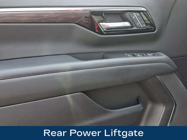 Used 2025 Chevrolet Tahoe Z71 image 17