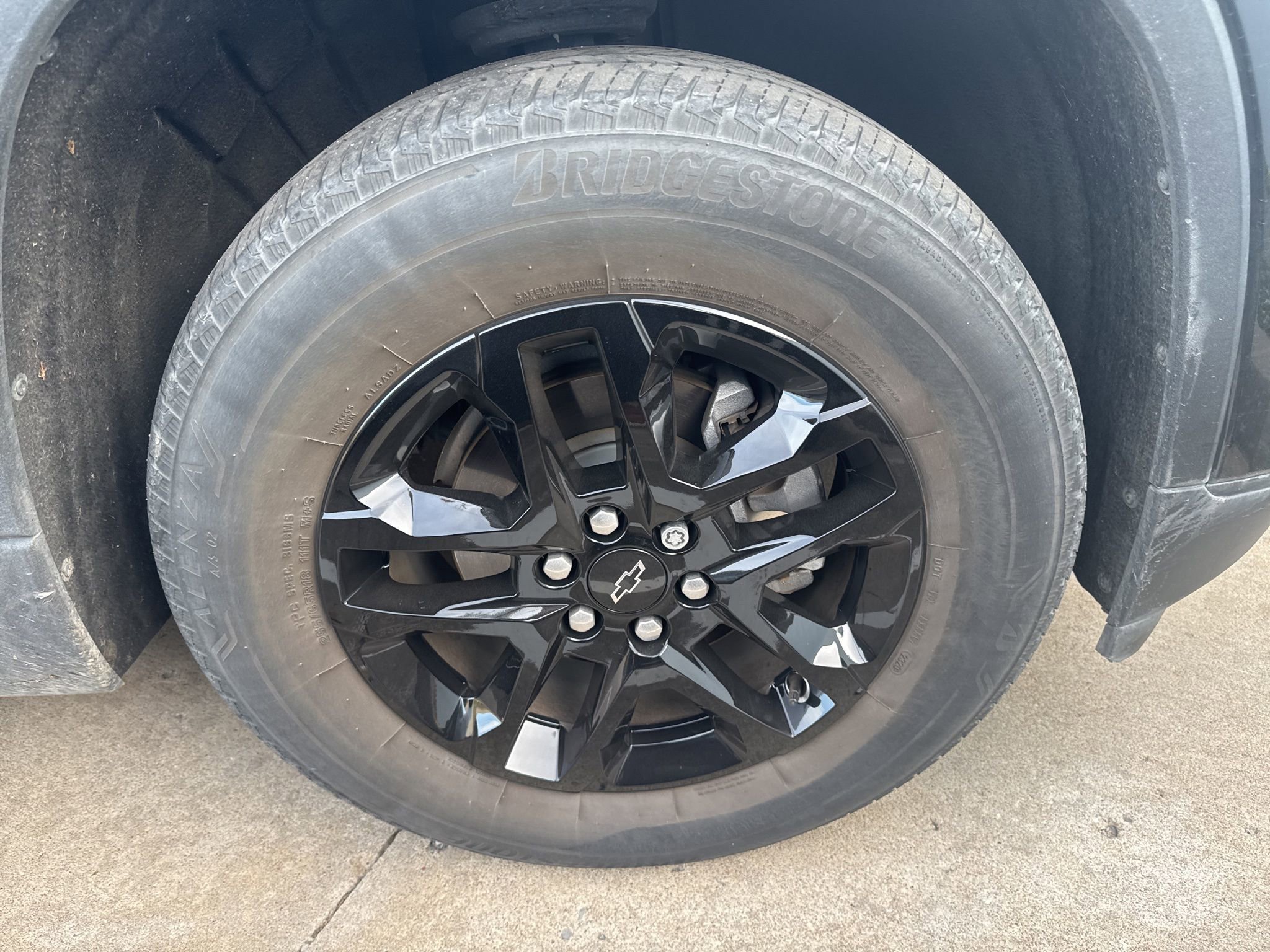 Used 2020 Chevrolet Traverse LS image 4