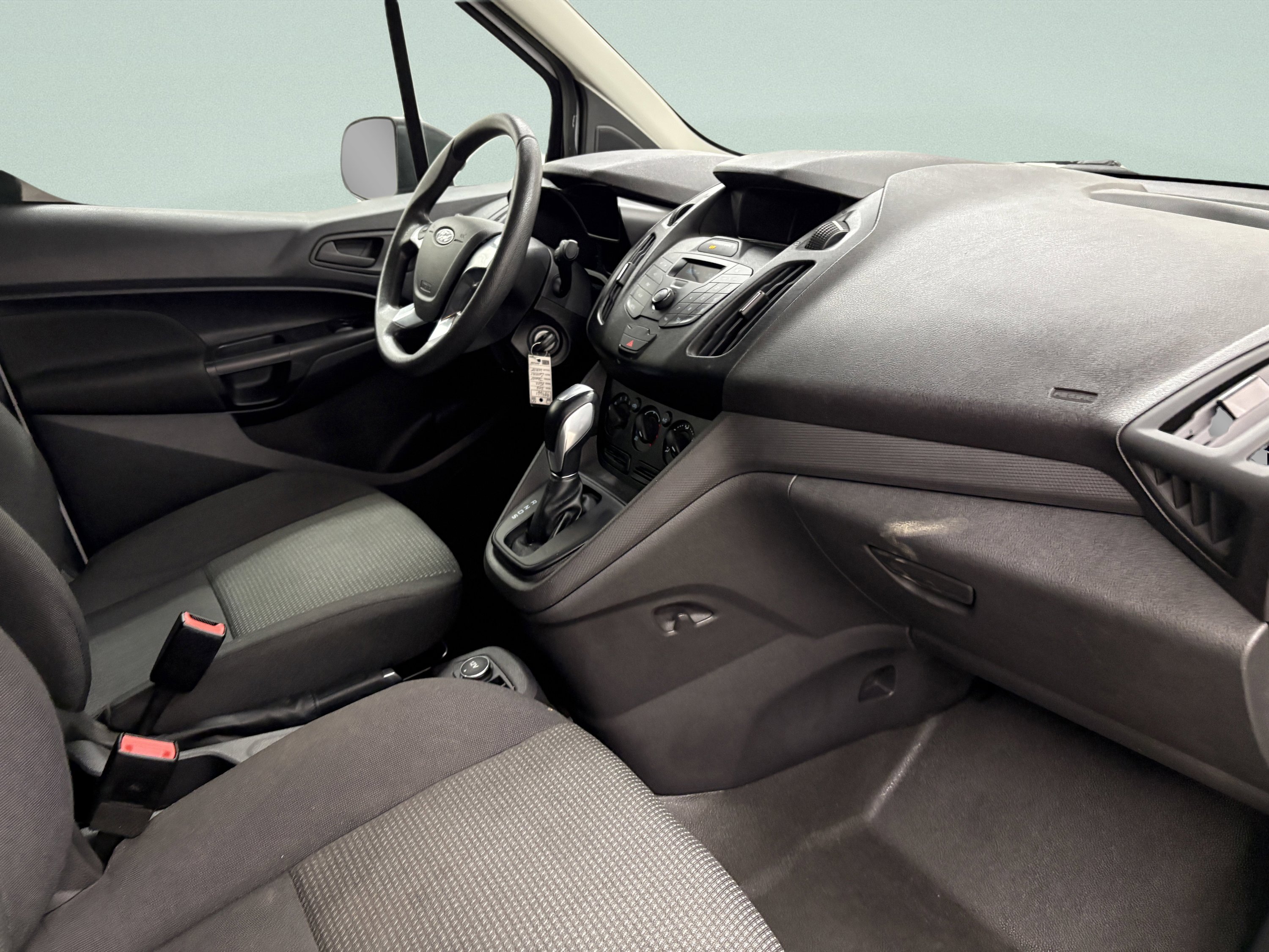 Used 2016 Ford Transit Connect XL image 21