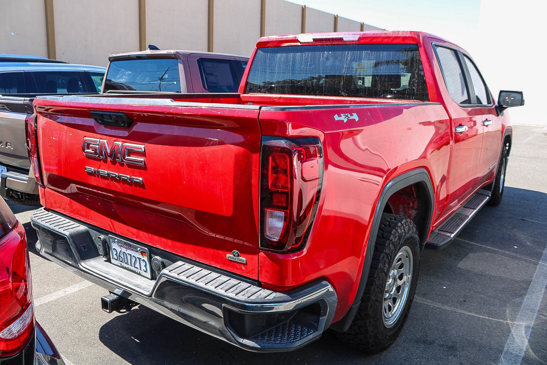 Used 2023 GMC Sierra 1500 Pro w/ Pro Value Package AWD/4WD image 7