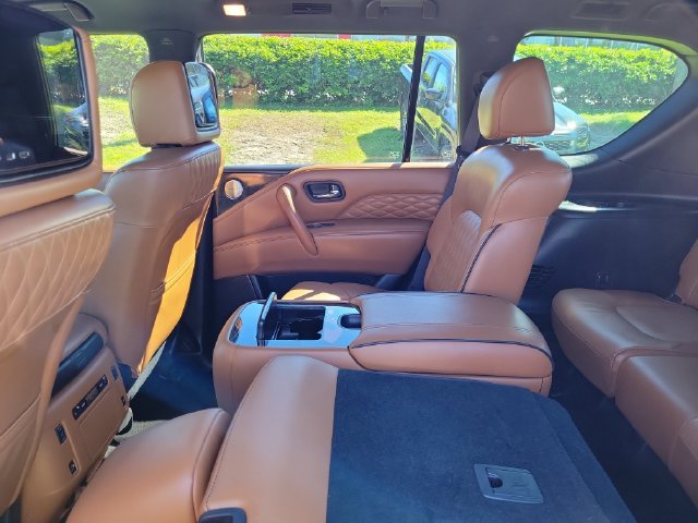 Used 2023 INFINITI QX80 Sensory w/ Cargo Package AWD/4WD image 14