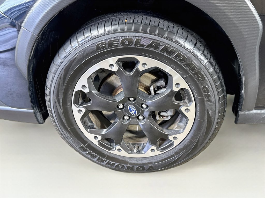 Used 2021 Subaru Crosstrek 2.0i Premium AWD/4WD image 38