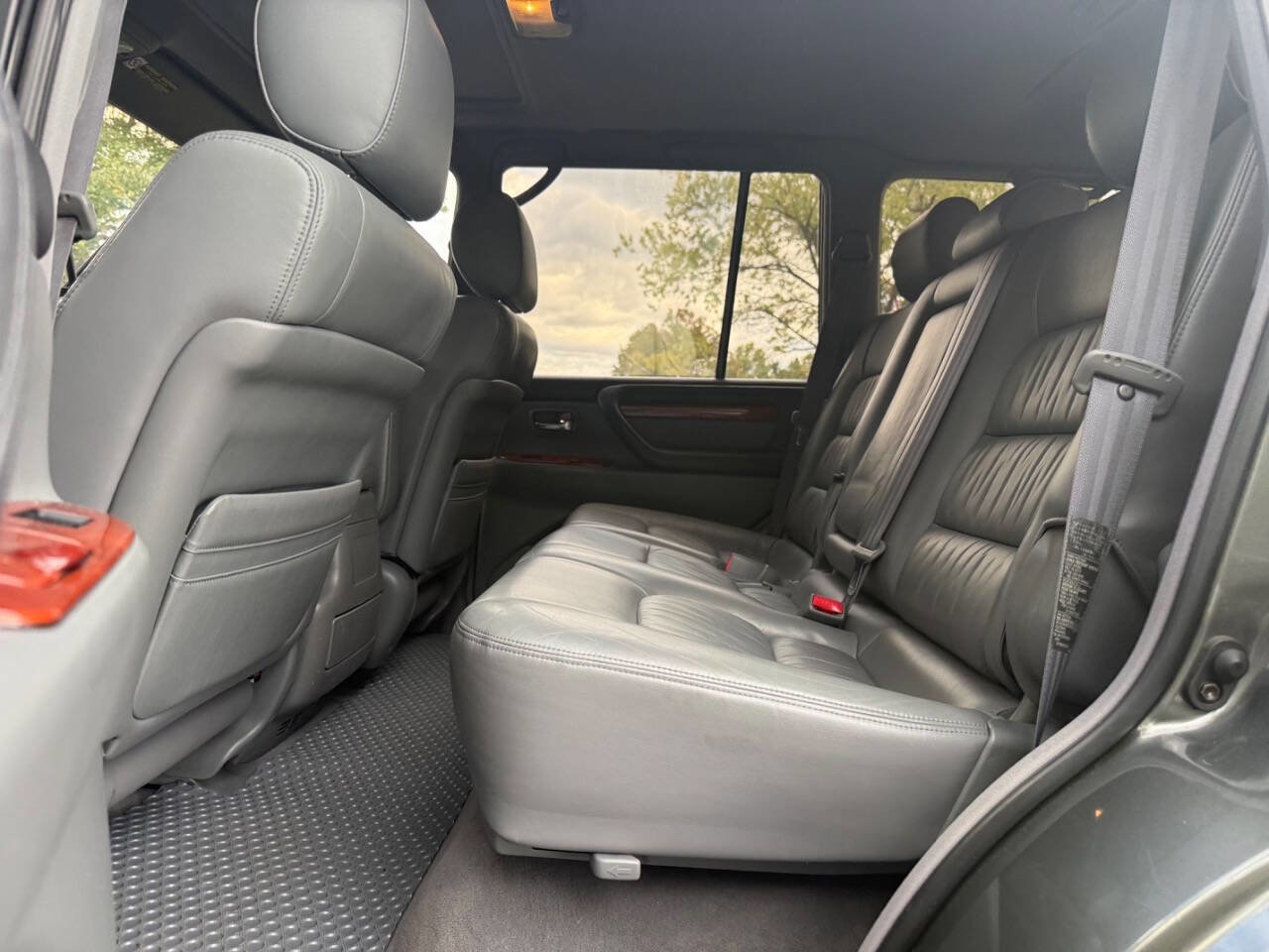 Used 2000 Lexus LX 470 4WD image 42