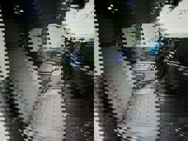 Used 2025 Chevrolet Silverado 2500 LT image 31