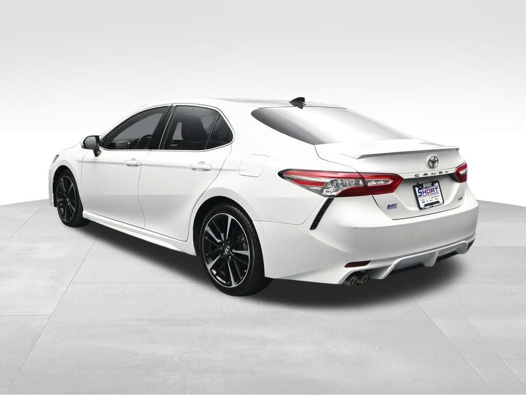 Used 2019 Toyota Camry XSE w/ Navigation Package FWD image 3