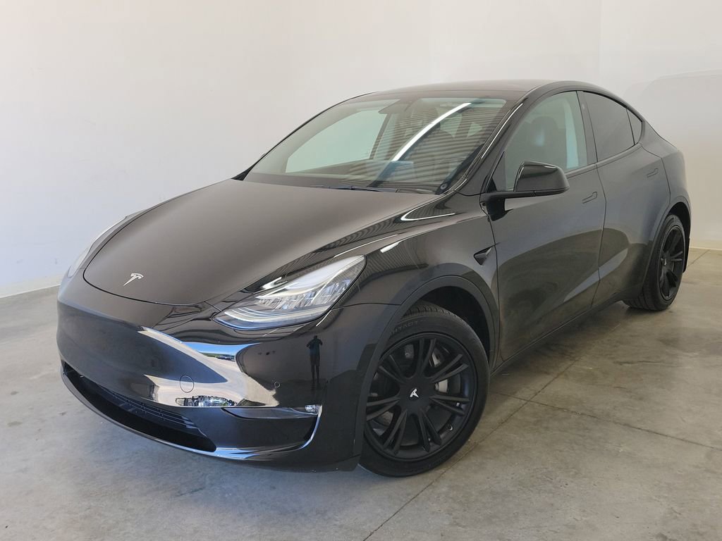 Used 2021 Tesla Model Y Long Range image 29