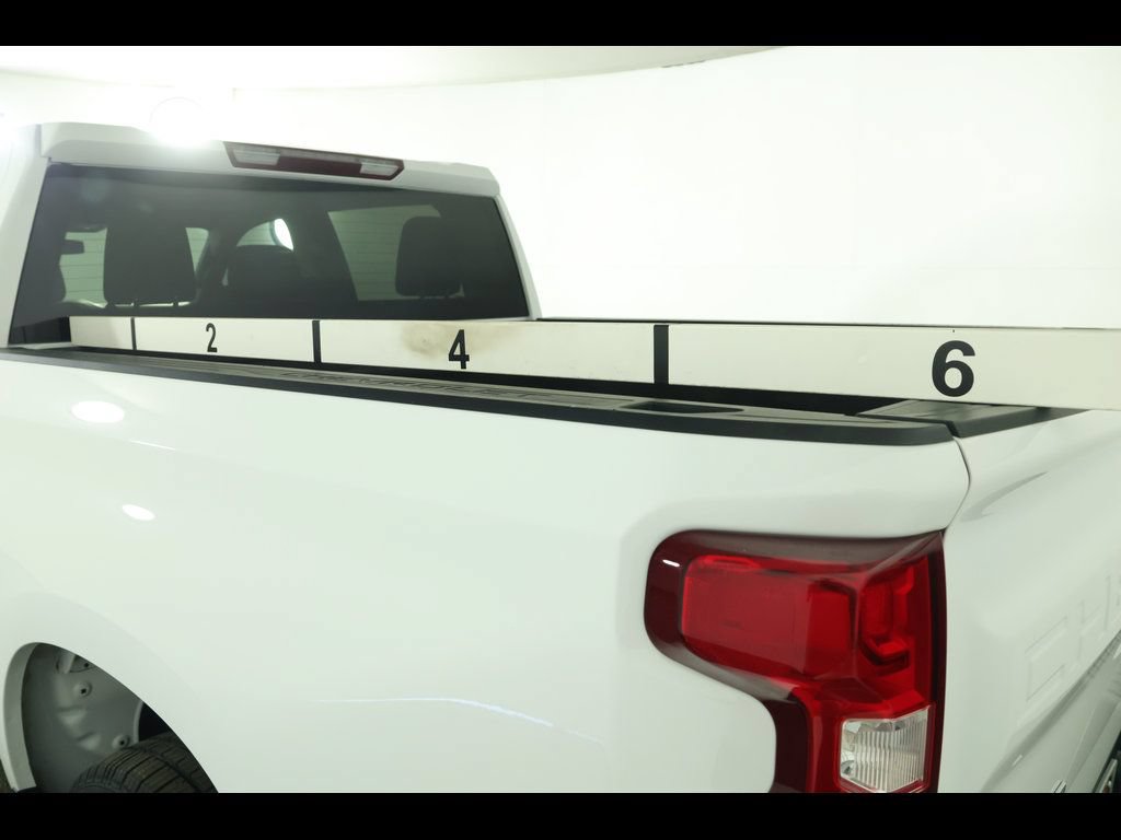 Used 2021 Chevrolet Silverado 1500 Custom RWD image 8