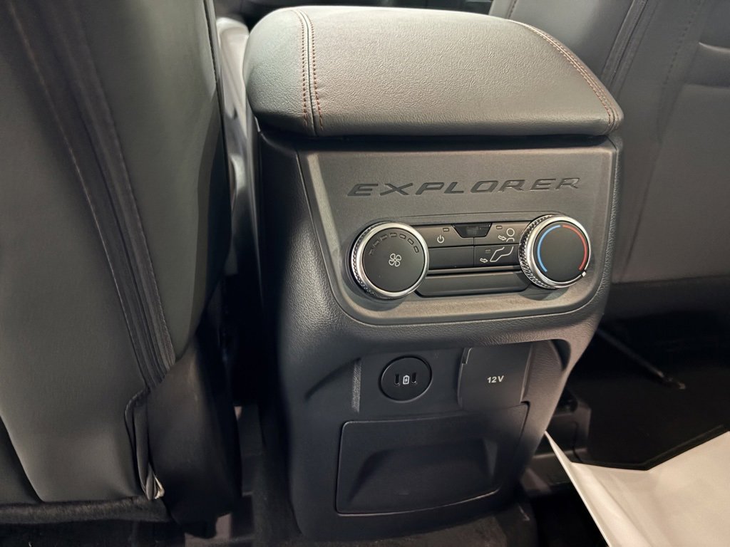 New 2026 Ford Explorer Active w/ Active Comfort Package image 26